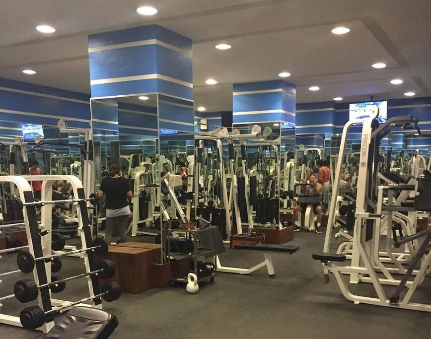 A Pie De Playa / Albercas / Gym / Mayan Island Acapulco