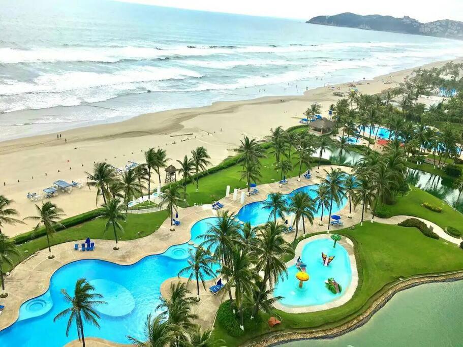 Apartamento A Pie De Playa / Albercas / Gym / Mayan Island