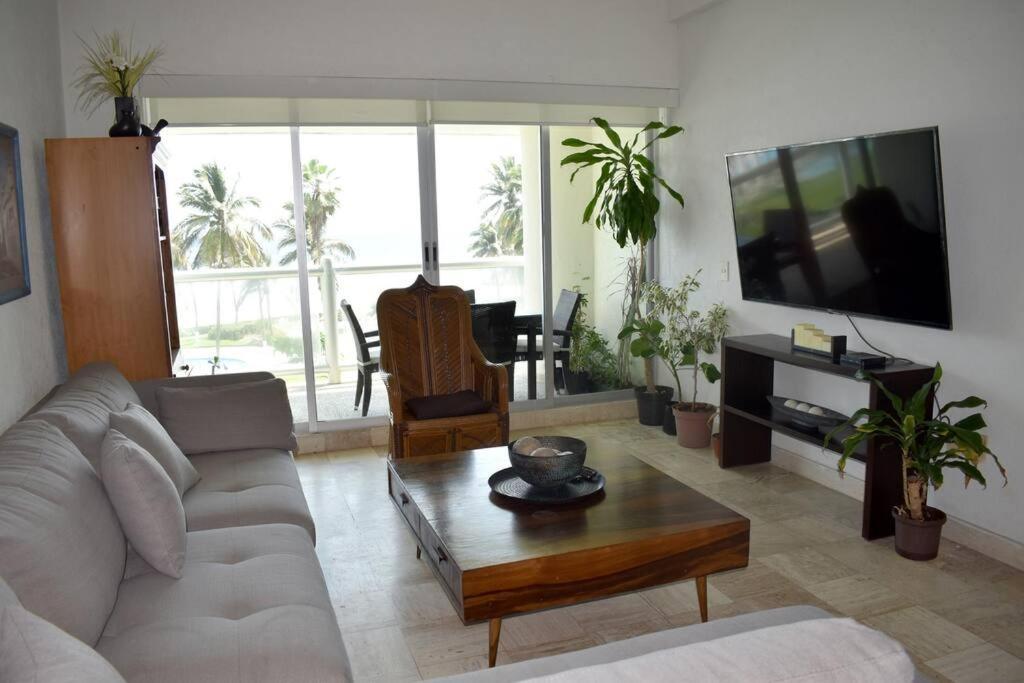 Apartamento A Pie De Playa / Albercas / Gym / Mayan Island Acapulco